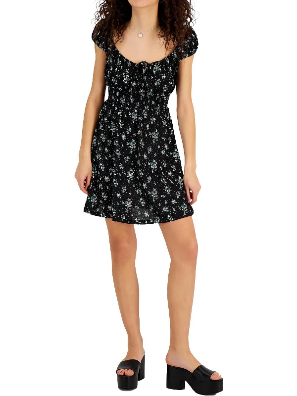 Women's Outerwear Attire Subtle Sophistication Juniors Womens Floral Short Mini Dress