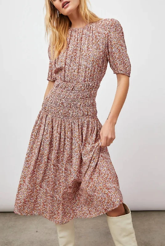 Women's Trendy Casual Outfit Celebrate with Big Savings Filippa Dress In Autumn Floral