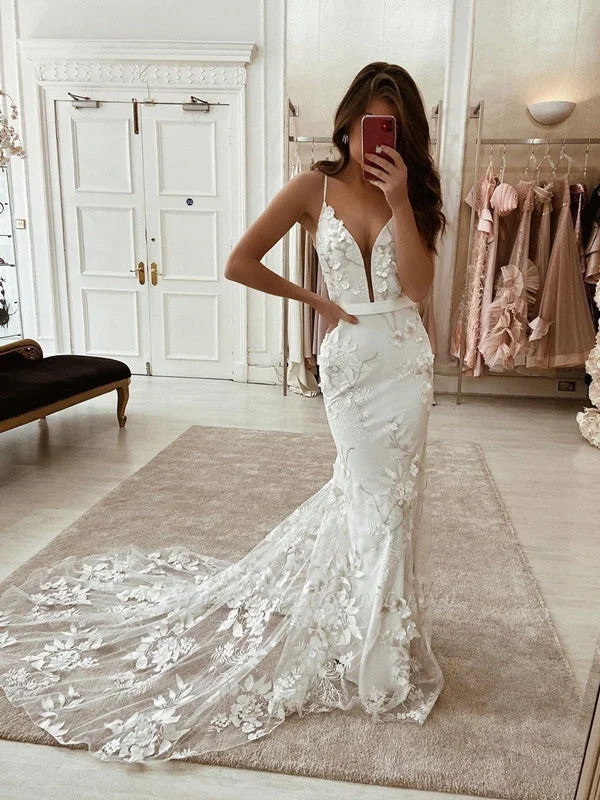 Women's Resort Attire Save on Inspired Styles Newest High Fashion V-neck Wedding Dresses, Trendy Lace Appliques Wedding Dresses