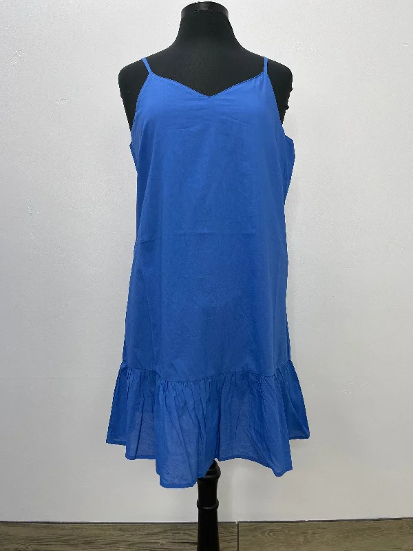 Fashion-Forward Women's Clothing Update with Cottagecore Styles Blue Sleeveless Dress