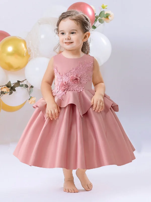 Women's Plus-Size Garments Effortless Comfort Ball Gown Scoop Sleeveless Flower Girl Dresses with Applique