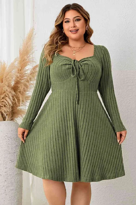 Plus-Size Women's Clothing Elevated Style Plus Size Sweetheart Neck Long Sleeve Ribbed Dress