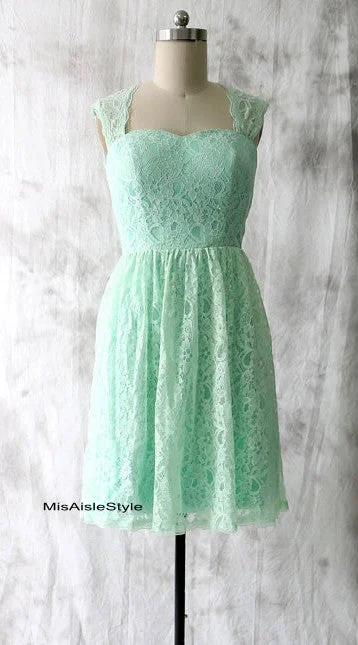 Women's Comfortable Lounge Garments Contemporary Elegance Short Mint Lace Bridesmaid Dress